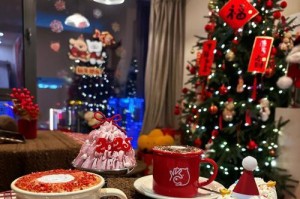 狗的饮食习惯（揭秘狗狗喂养生食的时机和注意事项）
